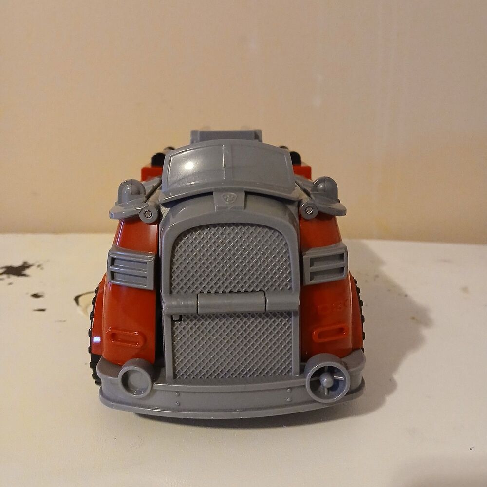 Paw Patrol Marshall's Red Ride N Rescue Transforming 2-in-1 Playset & Fire Truck - Picture 8 of 9
